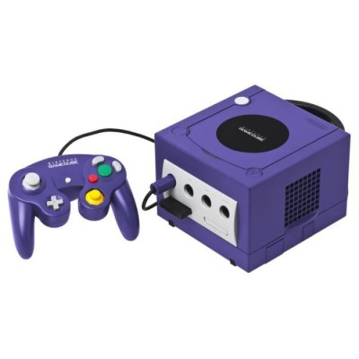 La GameCube, la console qu'on pouvait porter comme un pack de lait mais qui avait une manette à s'en péter les doigts.