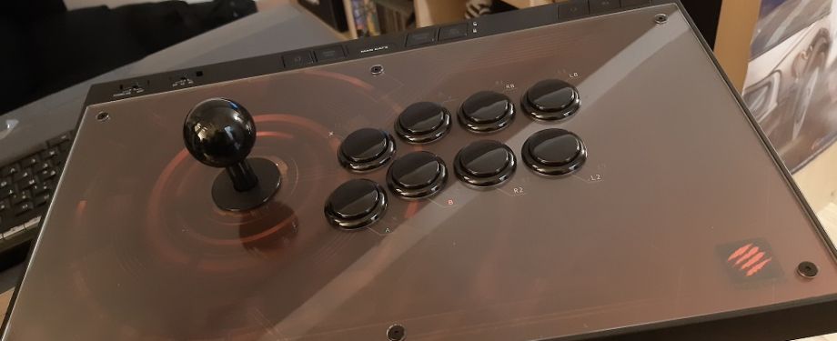 Illustration de l'article Notre test de l'arcade stick EGO de Mad Catz